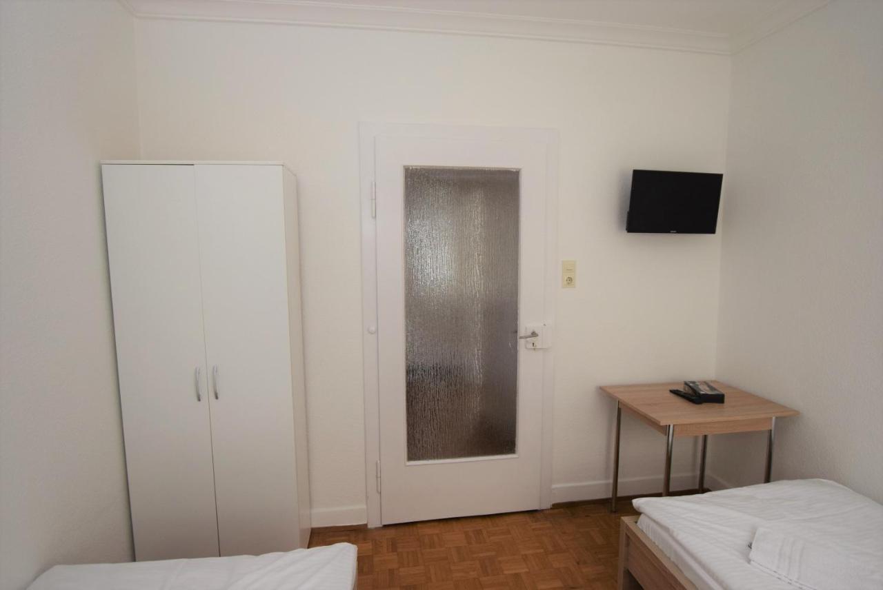 Nuertingen Zimmer 外观 照片