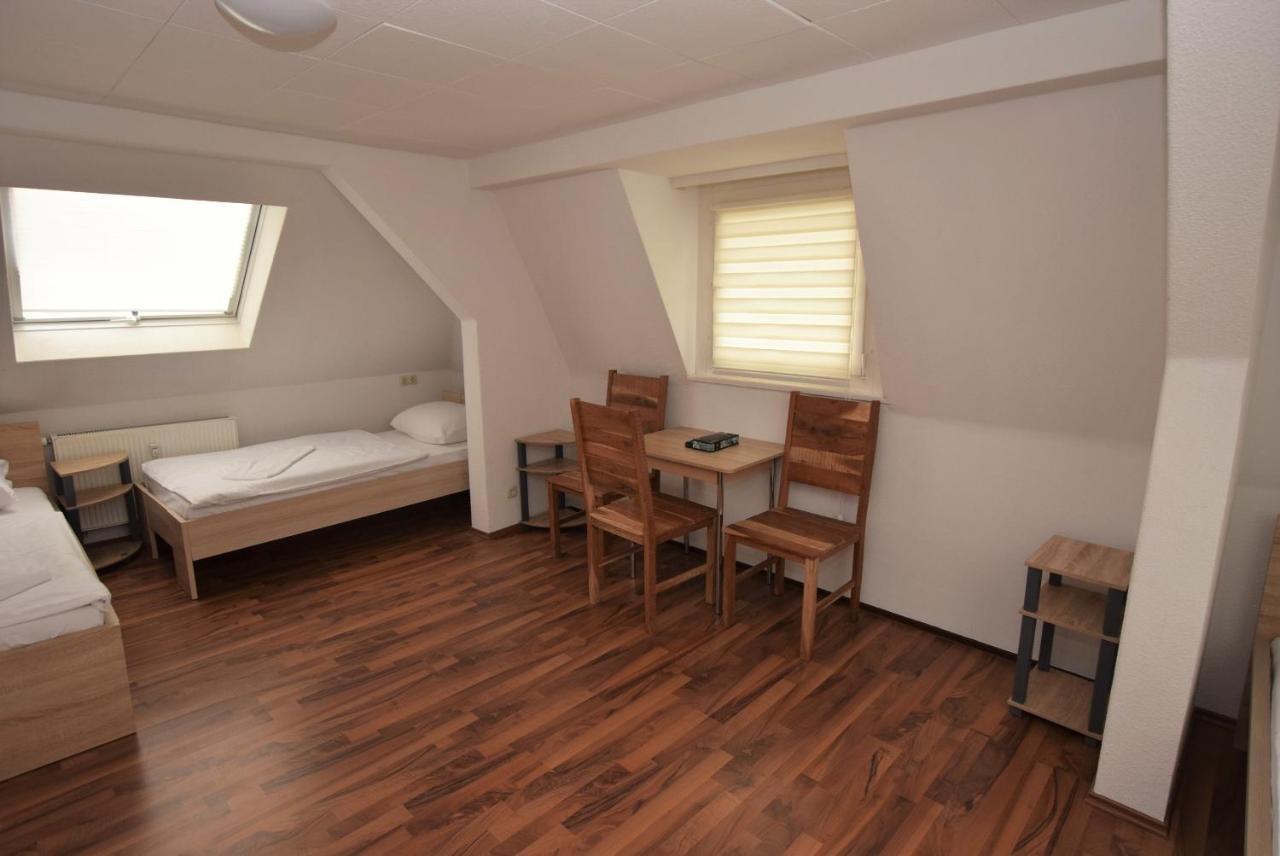 Nuertingen Zimmer 外观 照片